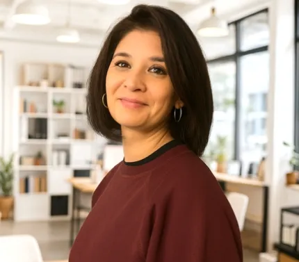 Nina — Operations & Client Experience Lead